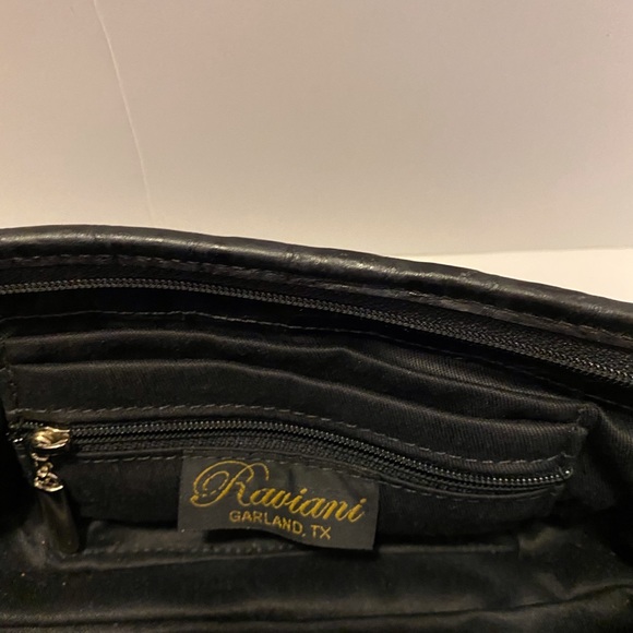 Raviani - Picture 6 of 12